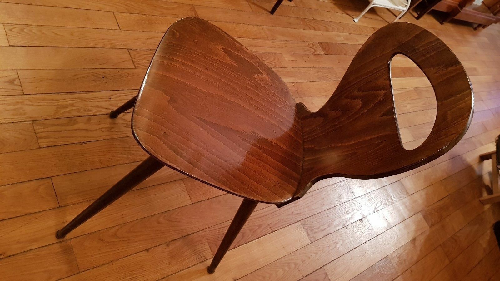 reconnaitre une chaise baumann